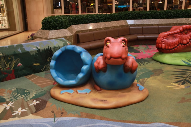 Cherry Creek Shopping Center preview 4